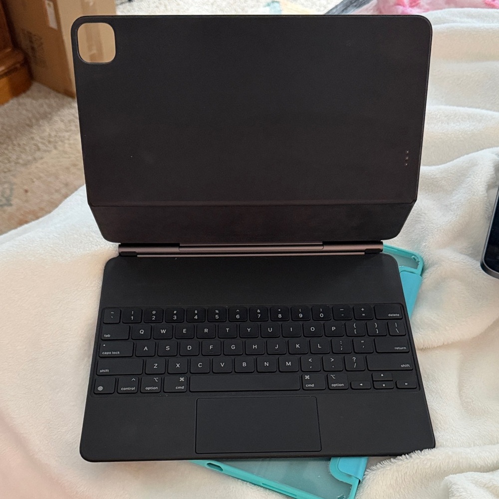 Black Tablet Keyboard Case
